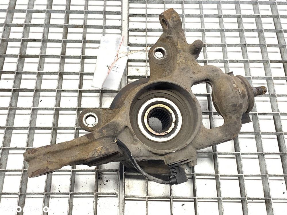 ZWROTNICA PRAWY PRZÓD  KIA CEE'D liftback (ED) 2006 - 2012 1.4 77 kW [105 KM] benzyna 2006 - 2012 - 2