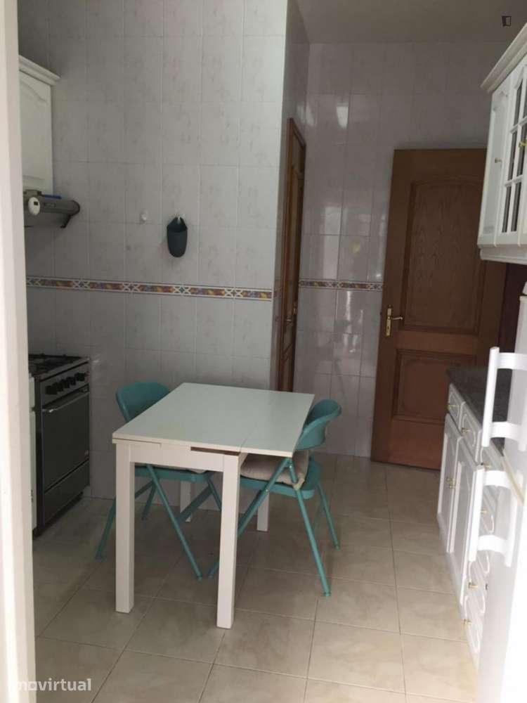 Apartamento com 2 quartos - localizado em Entrecampos Lisbon - Grande imagem: 5/25