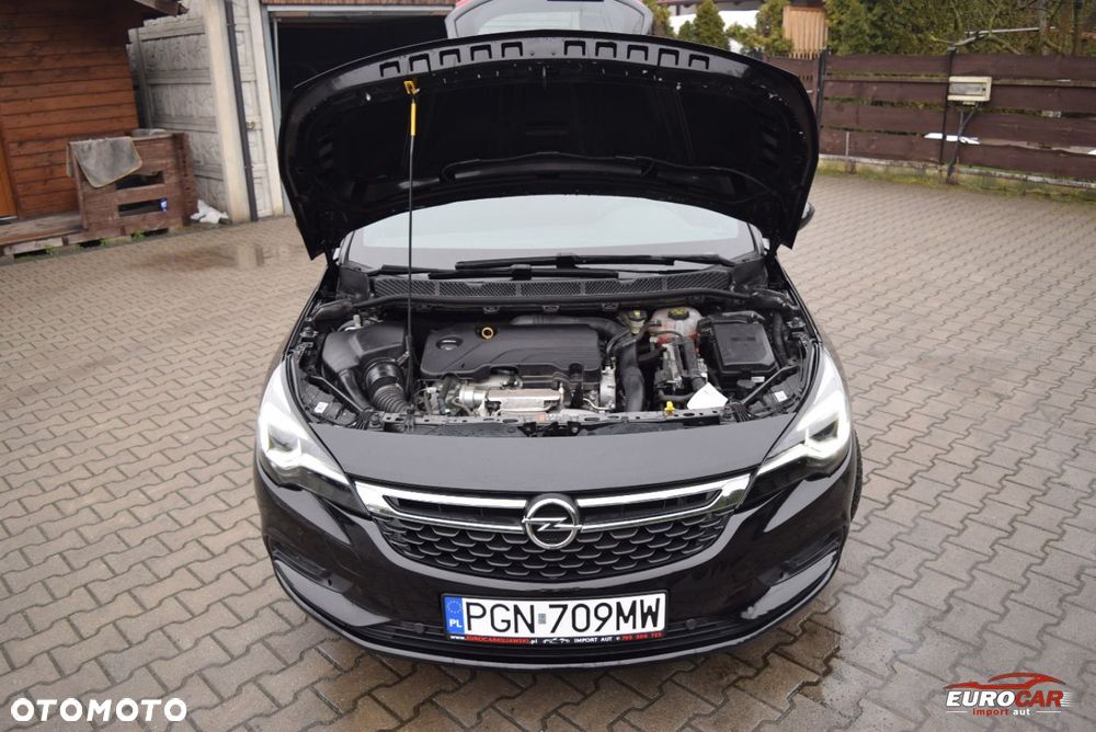 Opel Astra 1.4 T Dynamic - 33