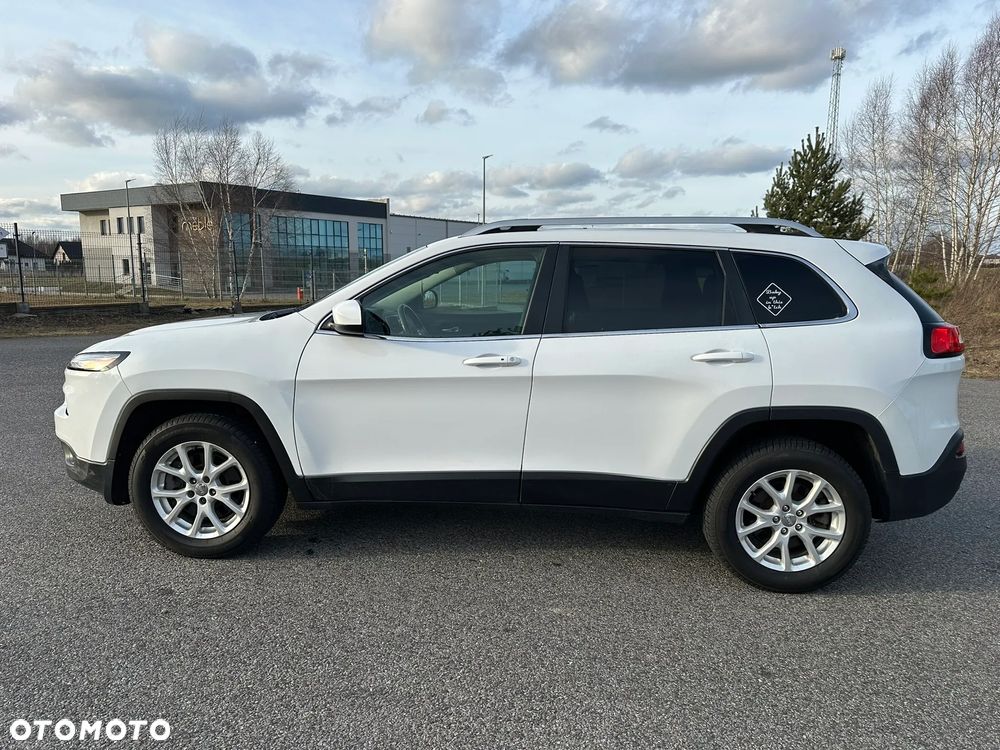 Jeep Cherokee - 4