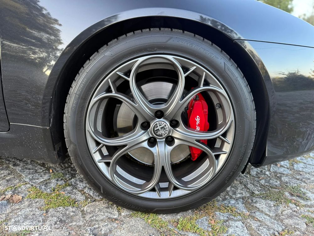 Alfa Romeo Spider 2.2 JTS 16V Exclusive - 29