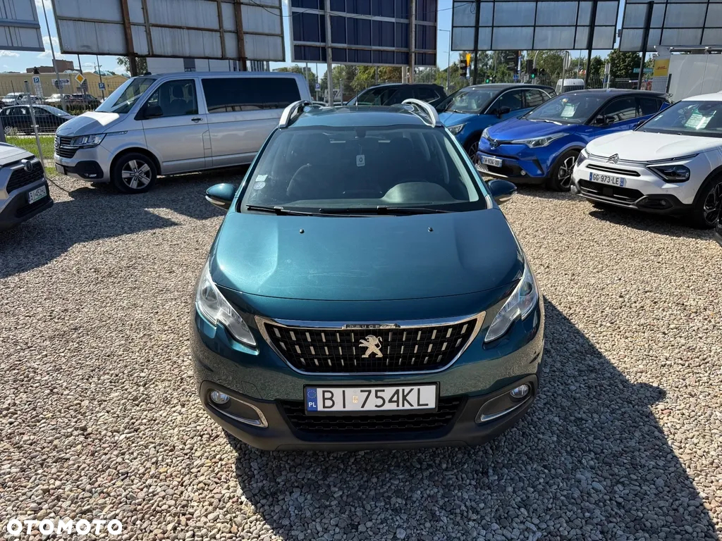 Peugeot 2008 1.2 Pure Tech Style - 2