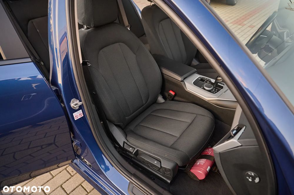 BMW Seria 3 - 26