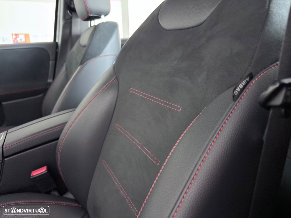 Mercedes-Benz EQB 250 AMG Line - 23