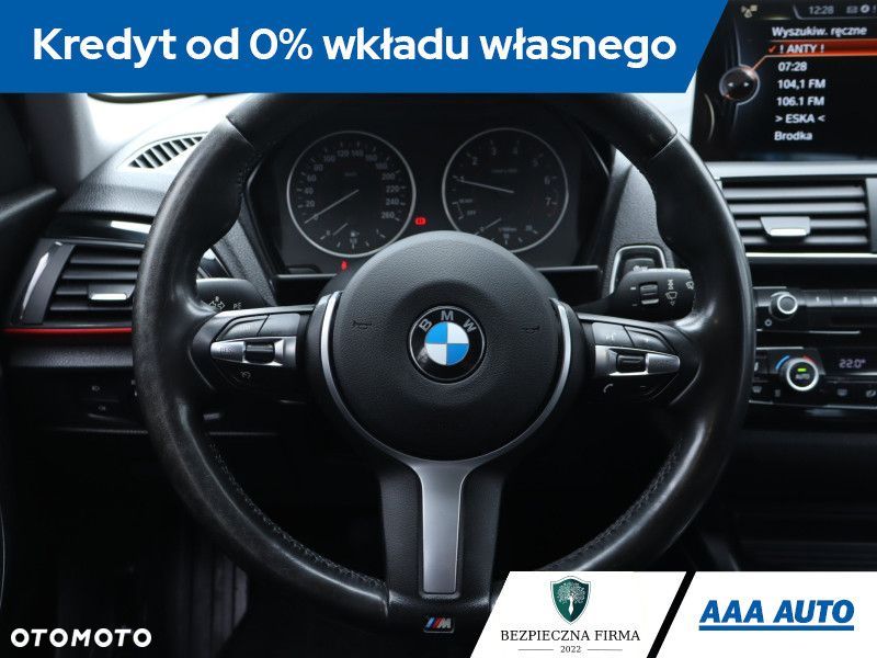 BMW Seria 1 - 25