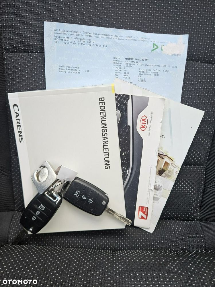 Kia Carens 1.6 GDI Dream-Team Edition - 38