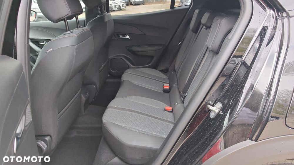 Peugeot 2008 - 15