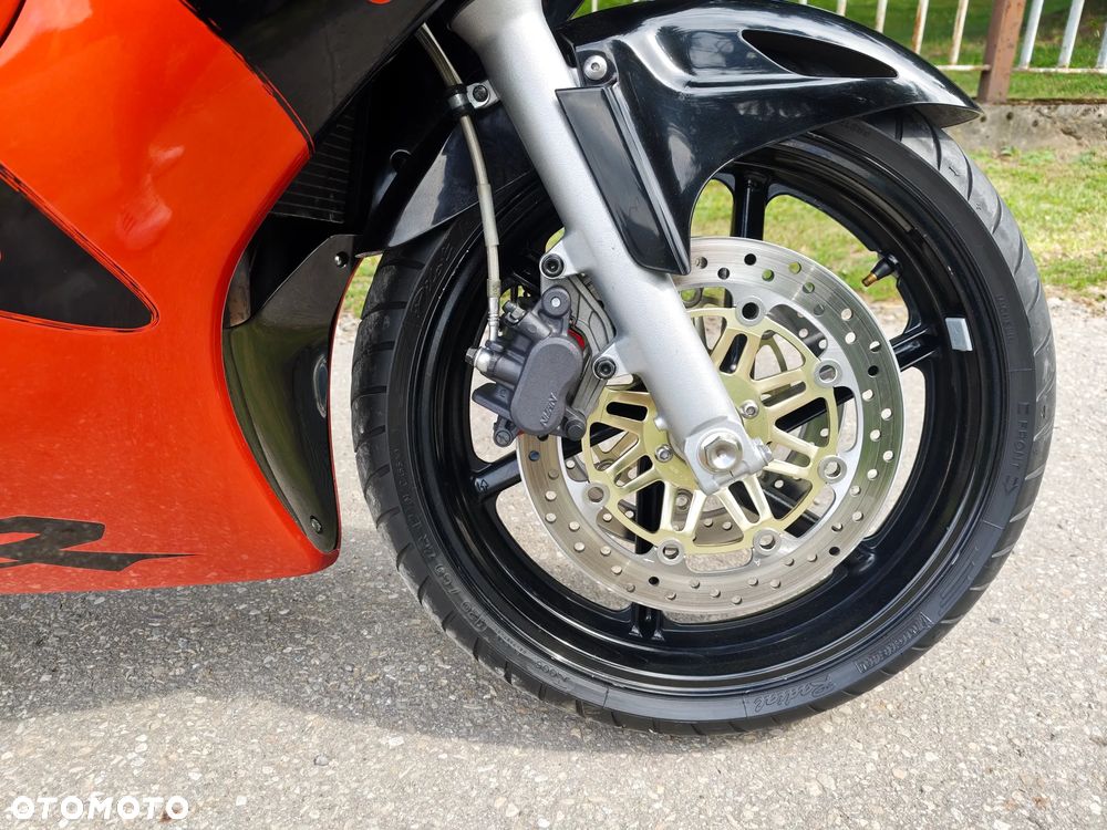 Honda CBR - 7
