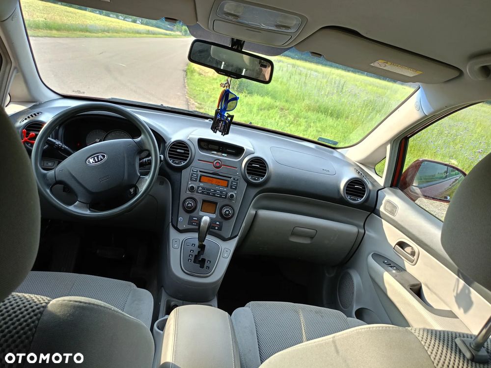 Kia Carens 2.0 EX - 9