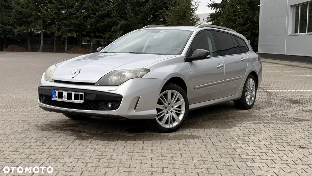 Renault Laguna dCi 150 FAP GT - 33