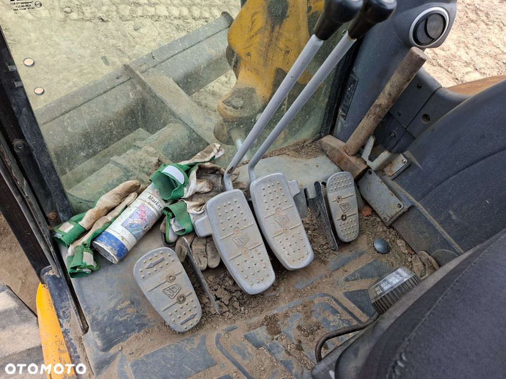 JCB Zts 8080 - 13