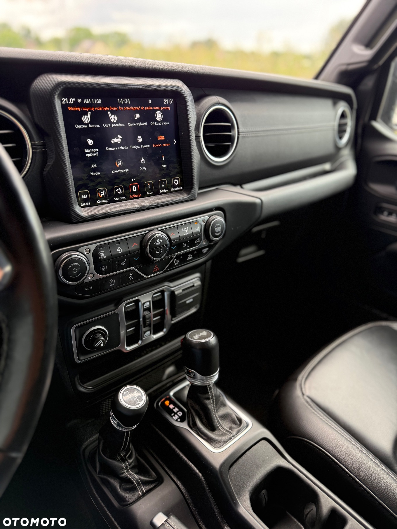Jeep Wrangler Unlimited GME 2.0 Turbo Sahara - 14