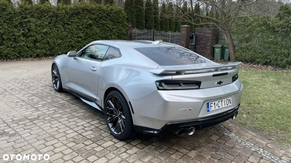 Chevrolet Camaro - 8