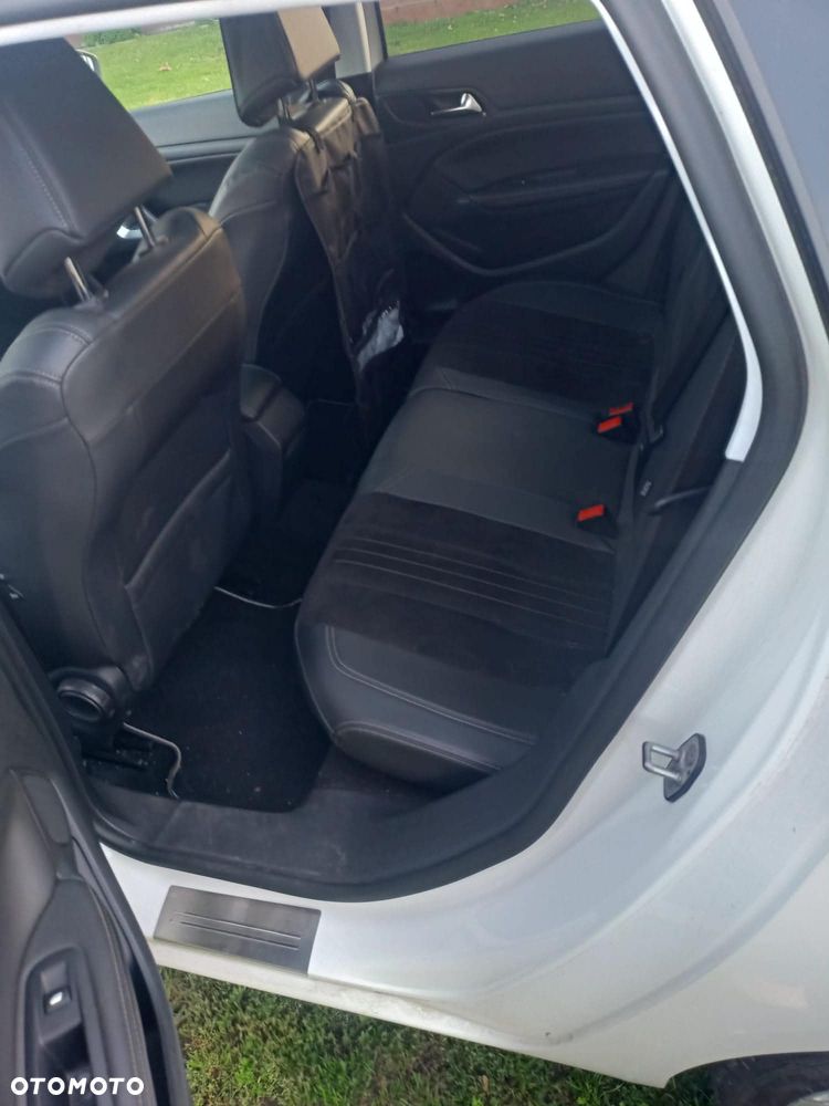 Peugeot 308 BlueHDi 150 Automatik Stop & Start Allure - 9