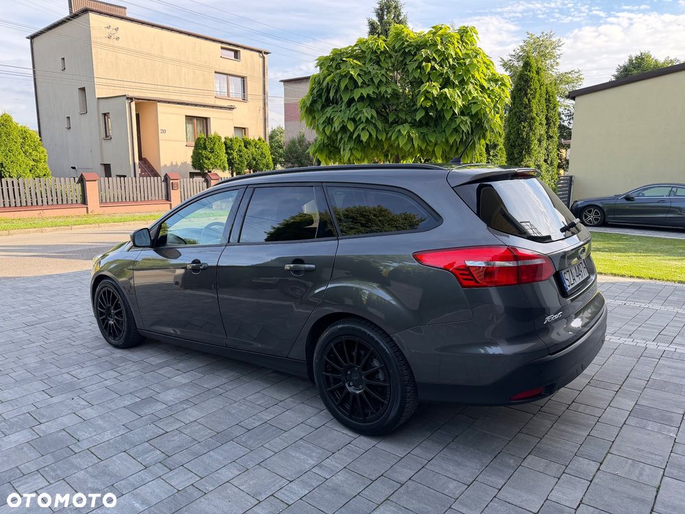 Ford Focus - 9