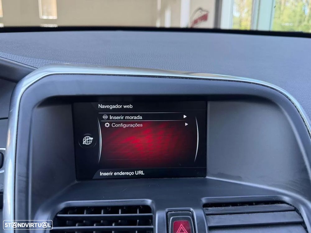 Volvo XC 60 2.0 D3 Dynamic Edition Geartronic - 19