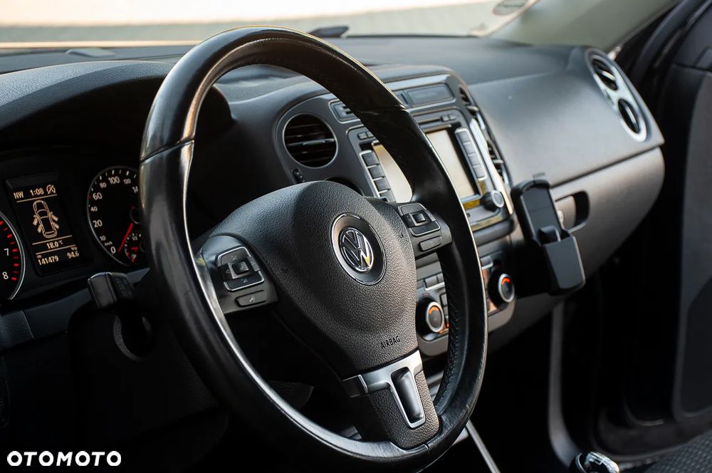 Volkswagen Tiguan 1.4 TSI BlueMotion Technology Exclusive - 9