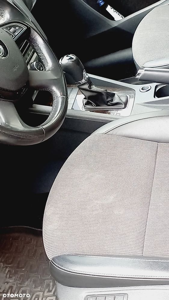 Skoda Octavia 1.4 TSI Ambition DSG - 8