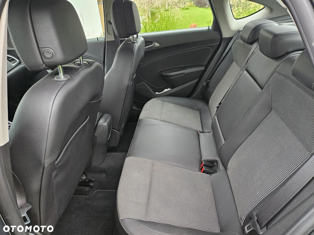 Opel Astra 1.6 - 4