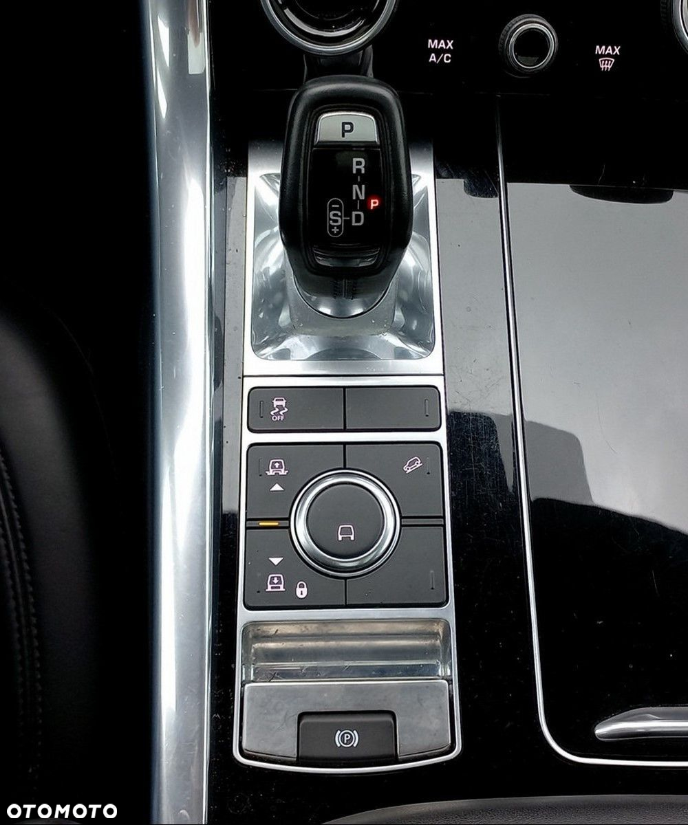 Land Rover Range Rover Sport - 14