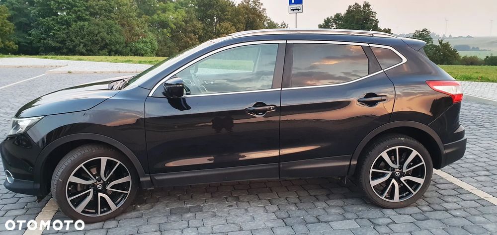 Nissan Qashqai 1.2 DIG-T Xtronic TEKNA+ - 5