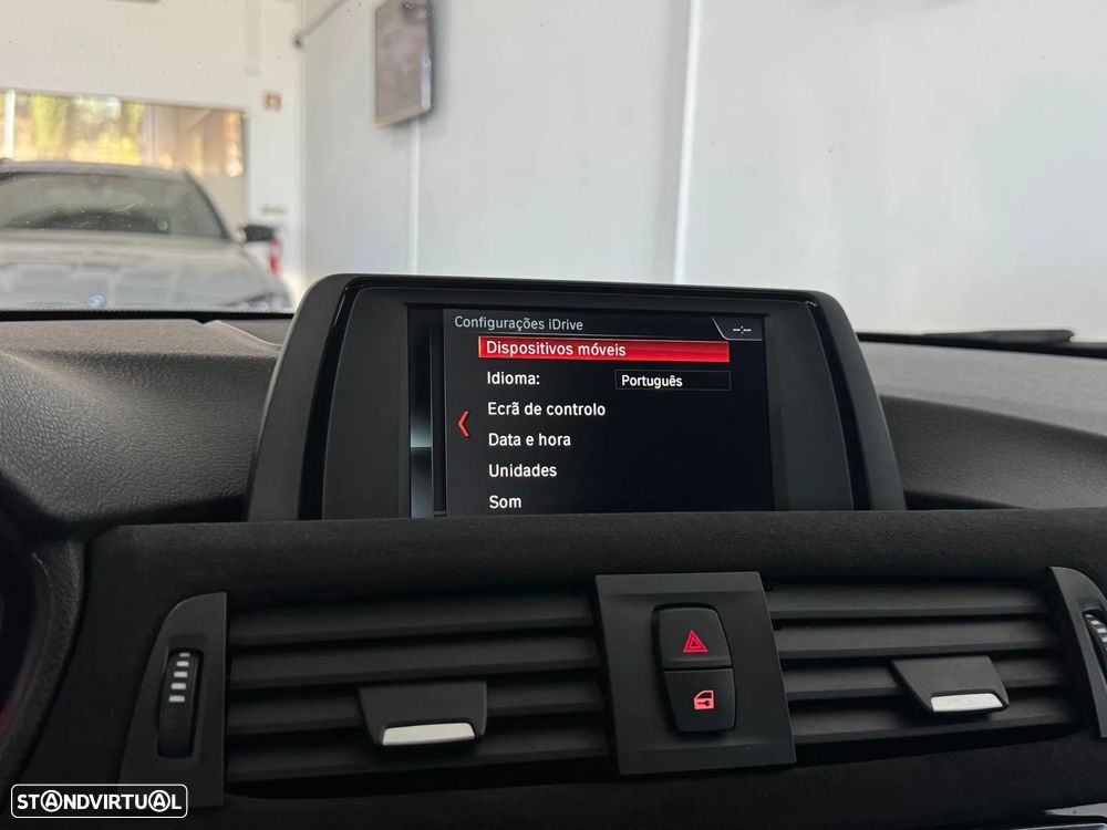 BMW 330 i Pack M Auto - 26