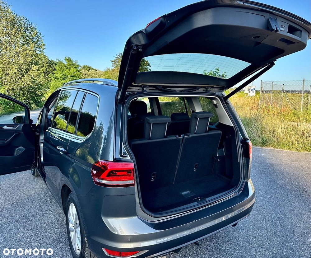 Volkswagen Touran 2.0 TDI BMT Highline DSG - 14