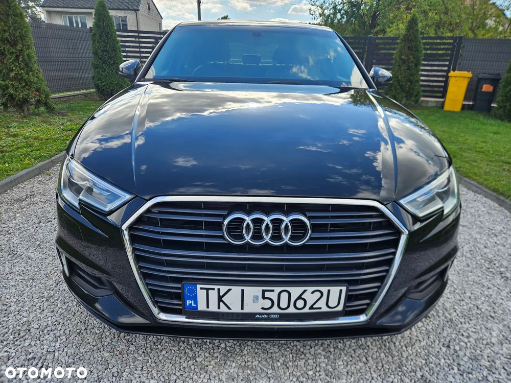 Audi A3 2018 photo 2
