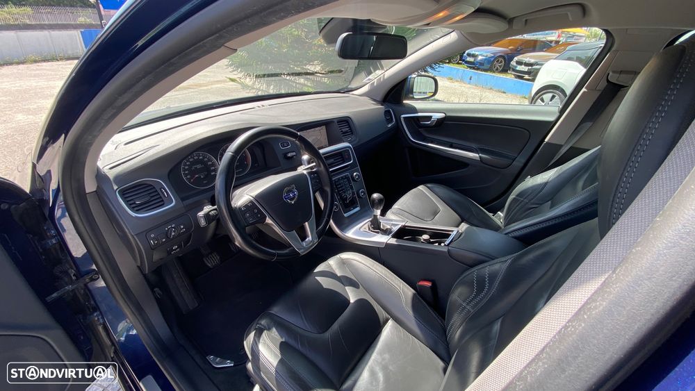 Volvo V60 D2 Ocean Race - 20