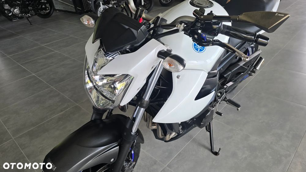 Yamaha XJ - 11