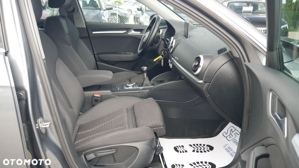 Audi A3 Sportback - 15