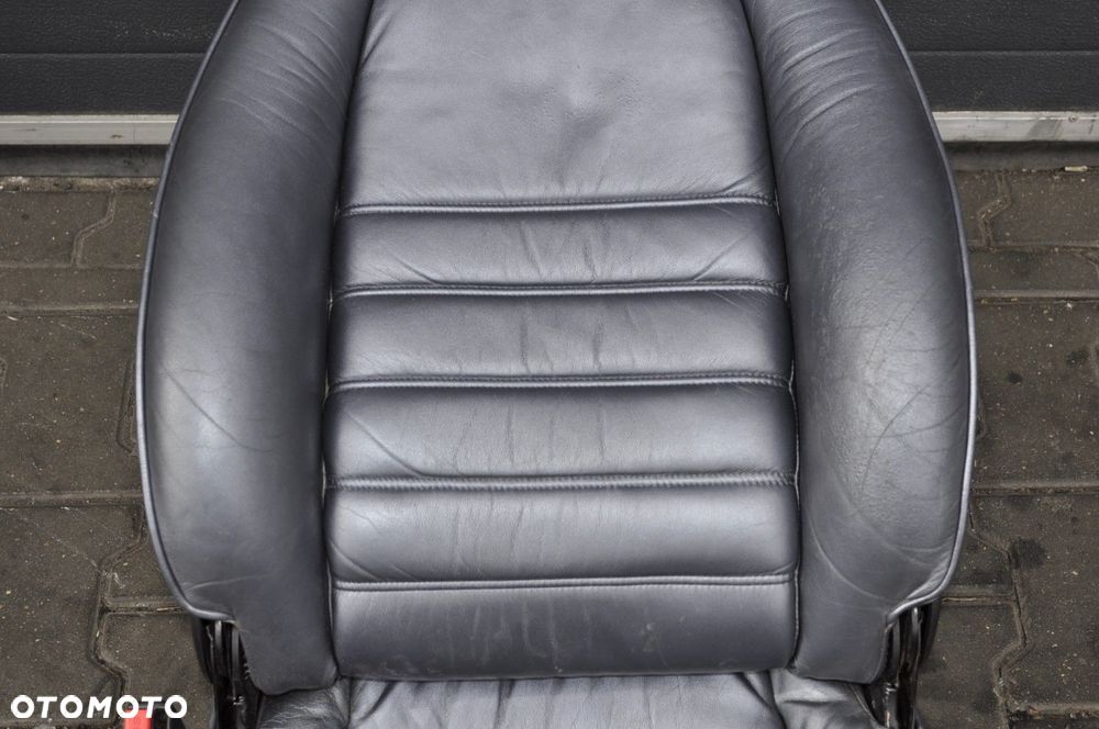 PORSCHE 911 II 930 COUPE FOTELE KANAPA SKÓRA ELEK - 23