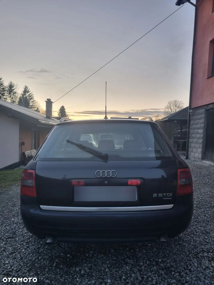 Audi A6 Avant 2.5 TDI Quattro Tiptr - 2