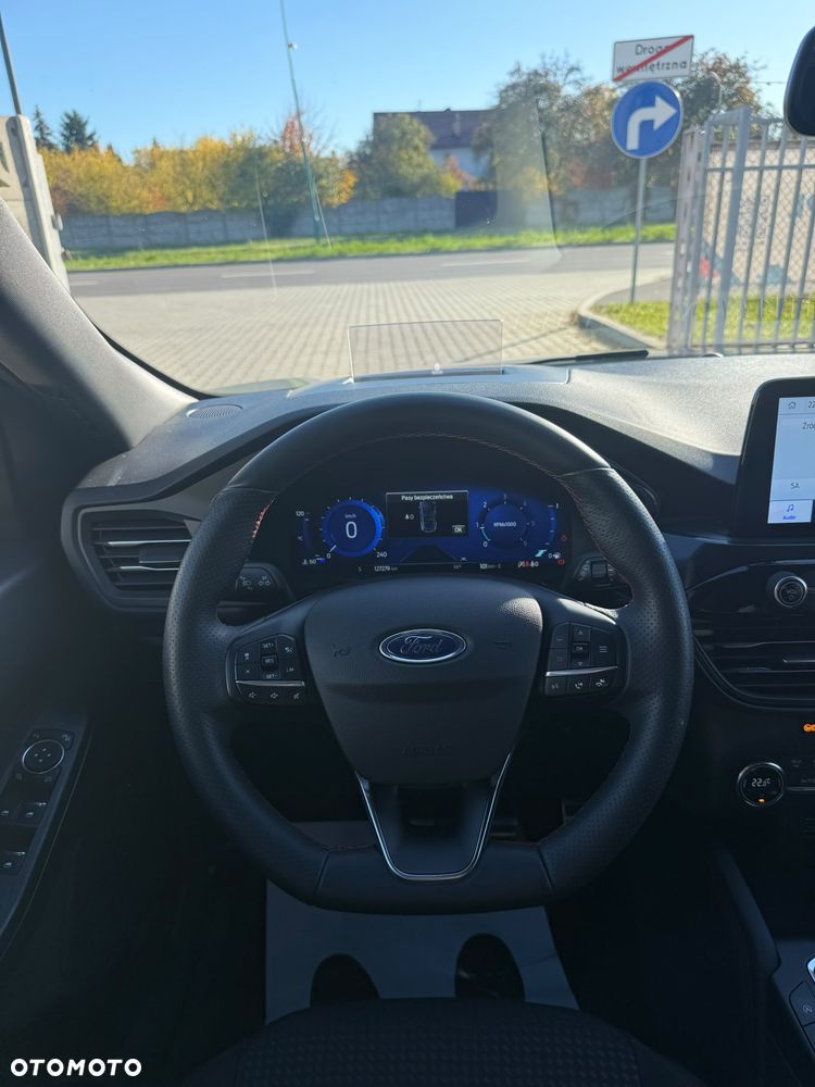 Ford Kuga 2.0 TDCi 2x4 ST-Line - 6