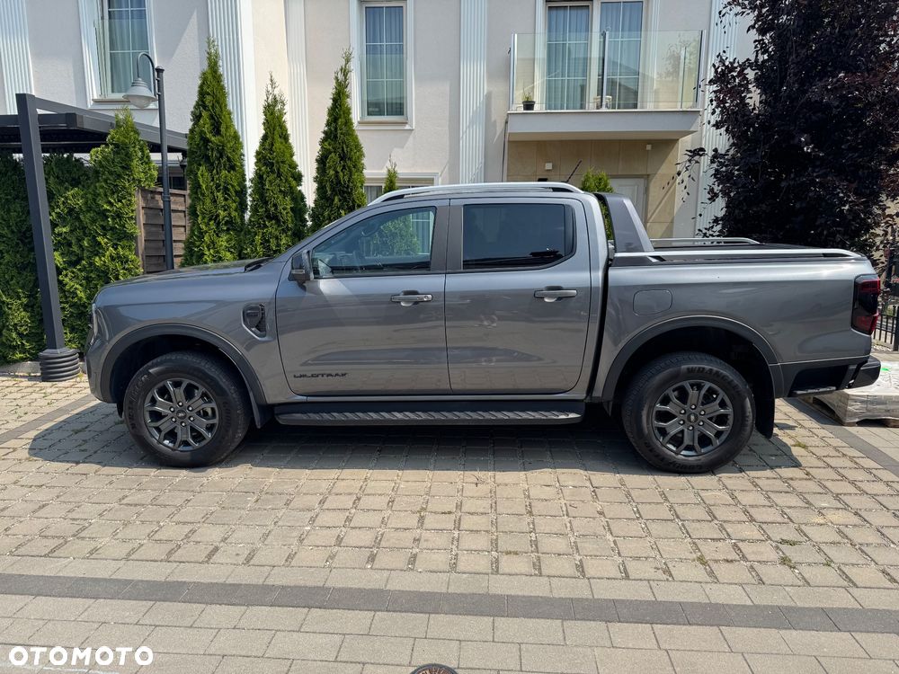 Ford Ranger 2.0 EcoBlue Bi-Turbo 4x4 DC Wildtrak - 11