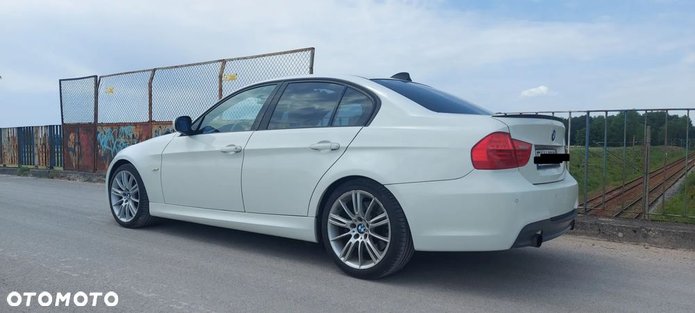 BMW Seria 3 335i - 5