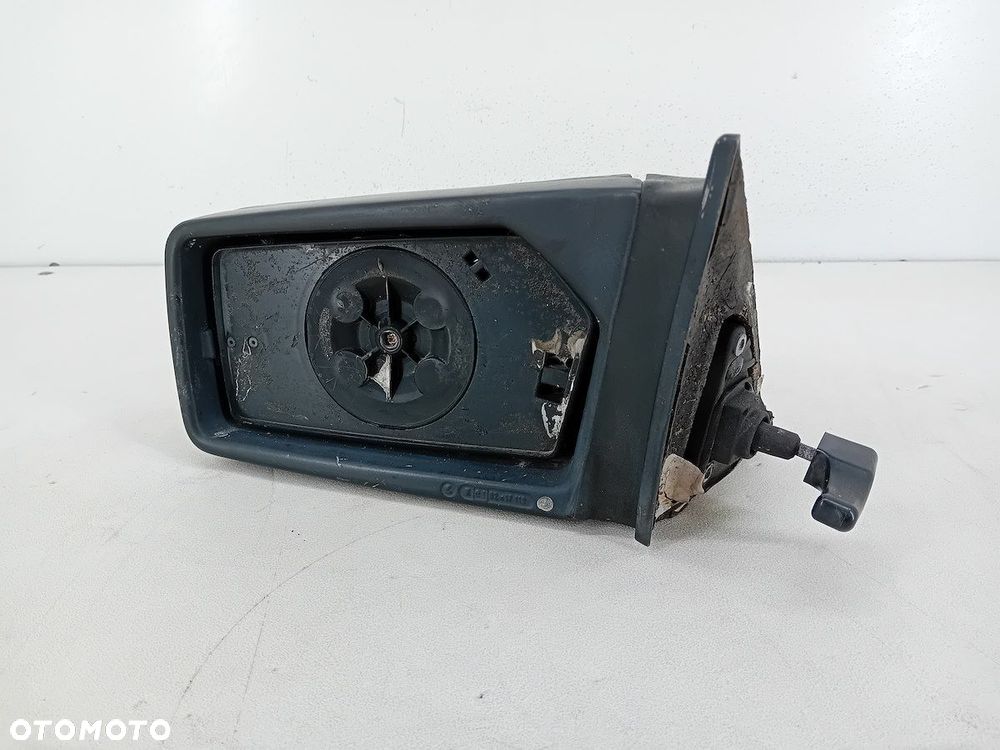 LUSTERKO LEWE MERCEDES-BENZ W126 (79-91) 480 - 3