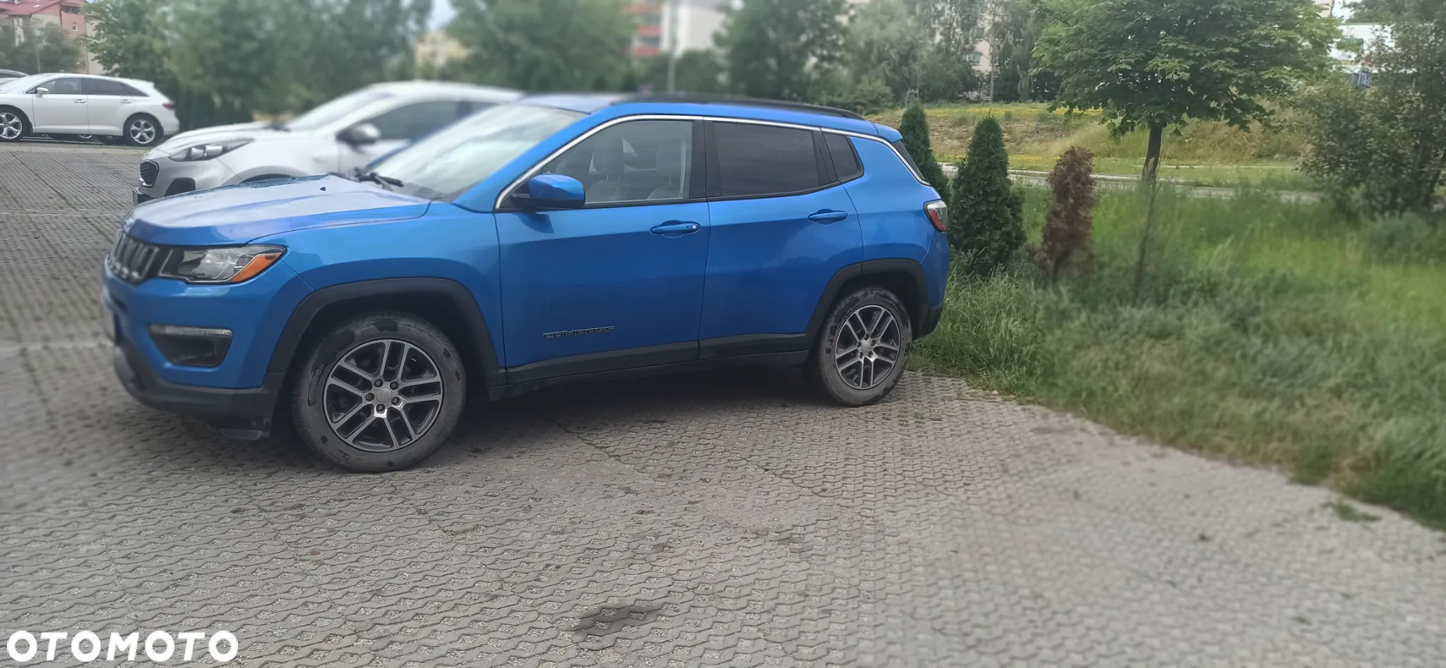 Jeep Compass - 8