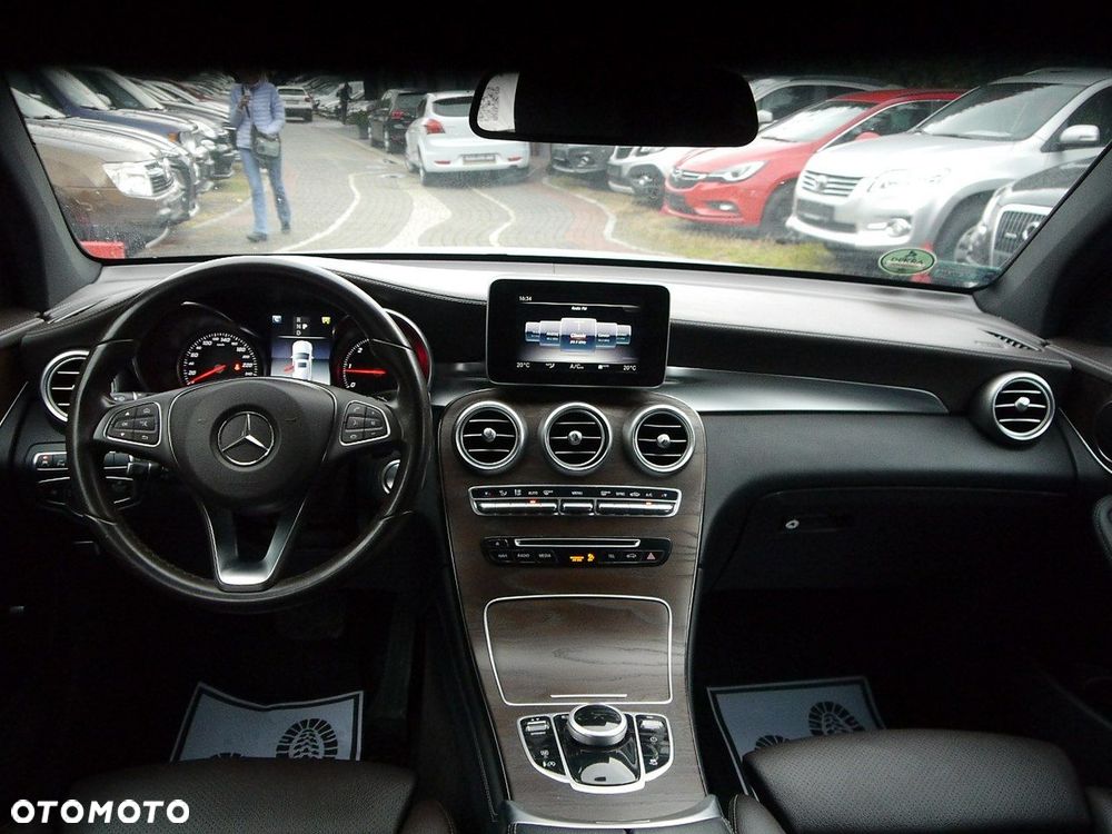 Mercedes-Benz GLC - 19