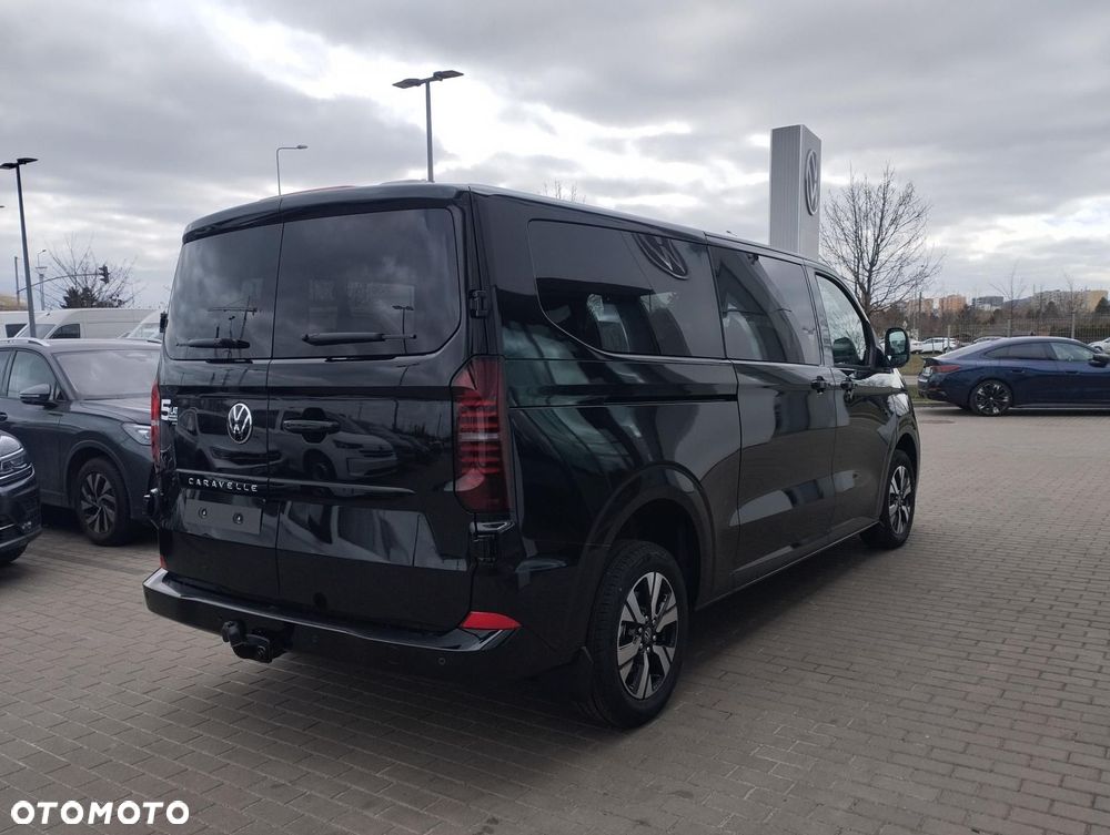 Volkswagen Caravelle - 4