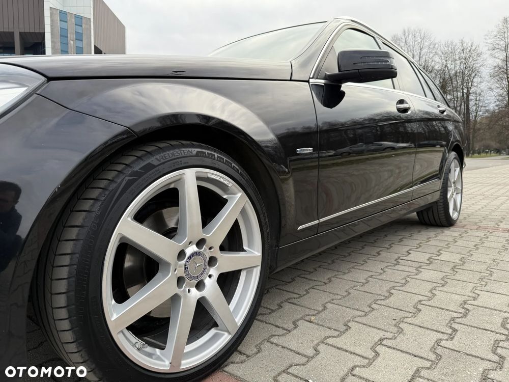 Mercedes-Benz Klasa C 250 CDI DPF Automatik BlueEFFICIENCY Avantgarde - 7