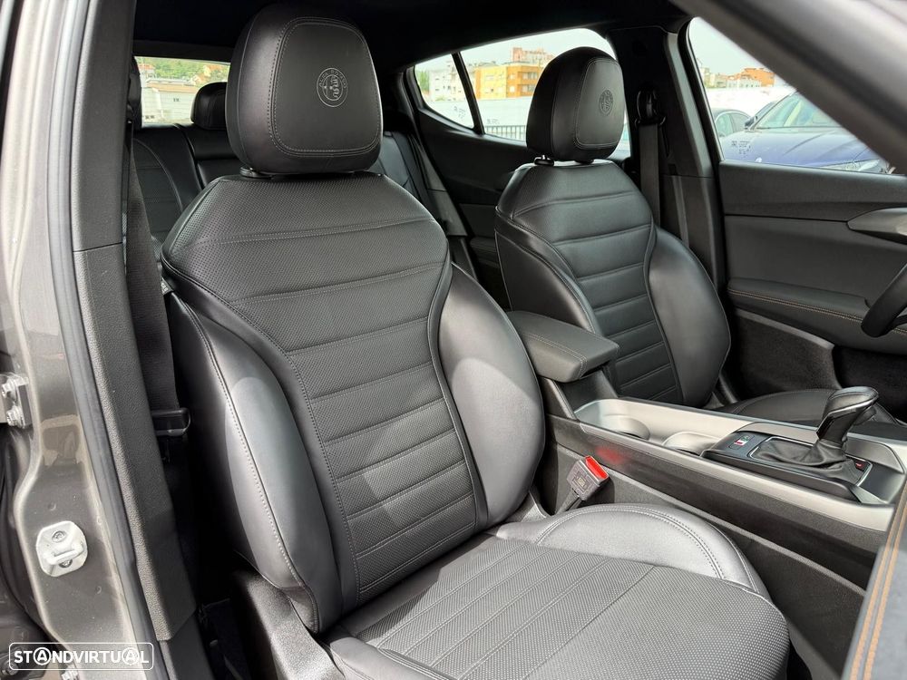 Alfa Romeo Tonale 1.5 Hybrid Sprint - 17