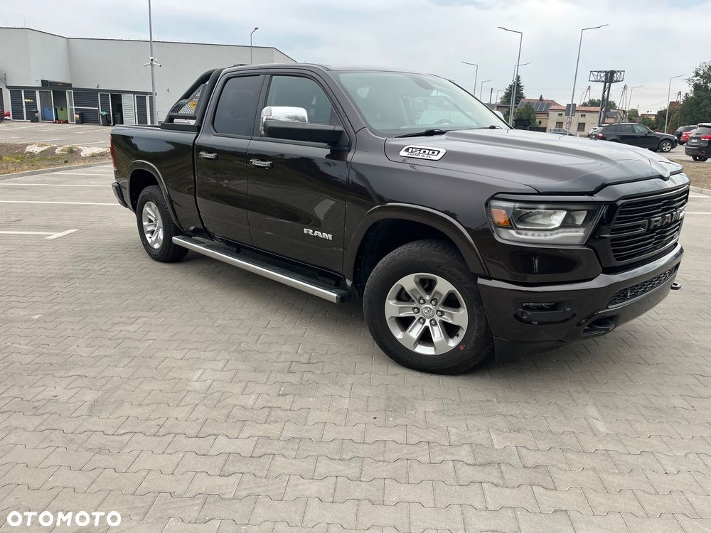 RAM 1500 5.7 Quad Cab Laramie - 9