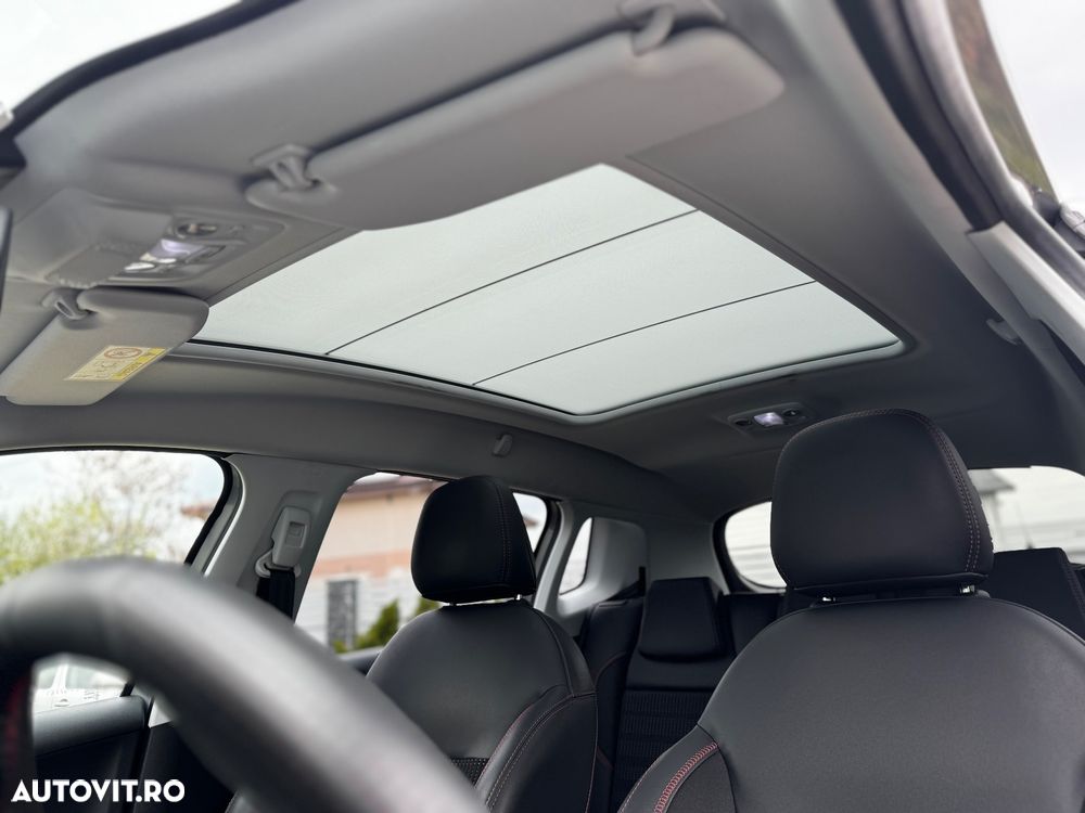 Peugeot 2008 1.2 PureTech Turbo S&S GT-Line - 21