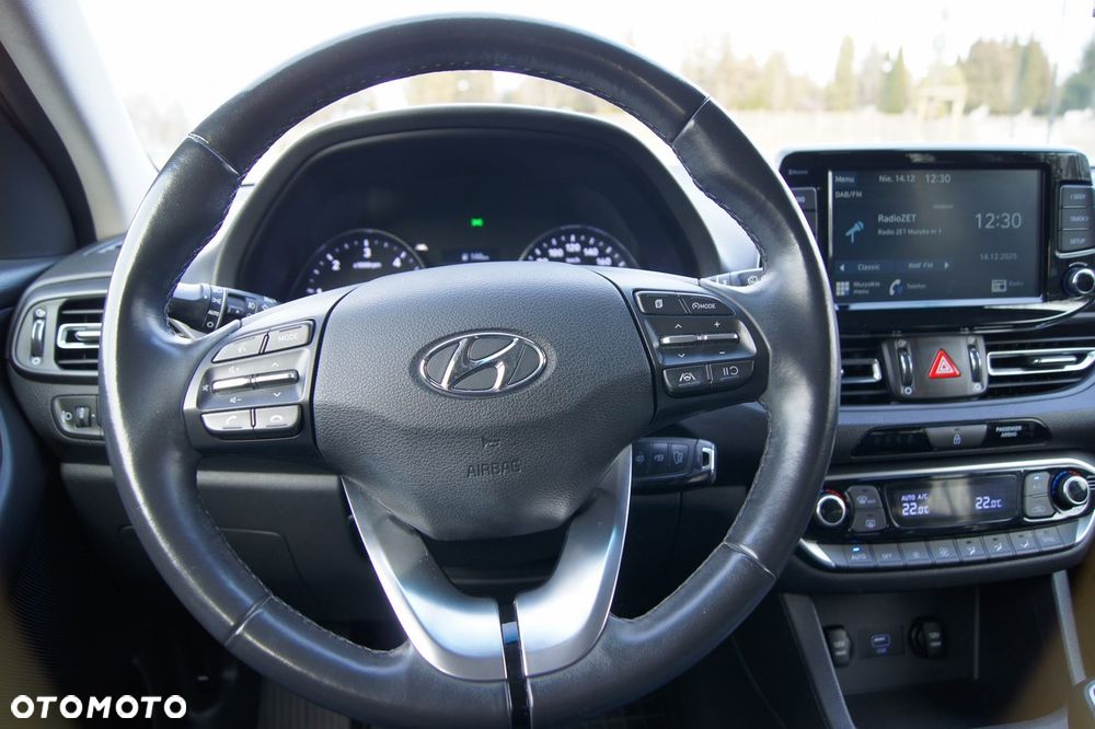 Hyundai i30 1.6 D Comfort - 16