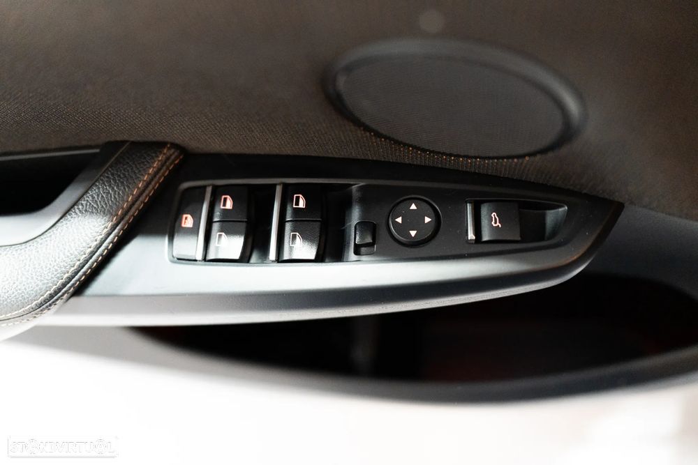 BMW X4 20 d xDrive XLine Auto - 25