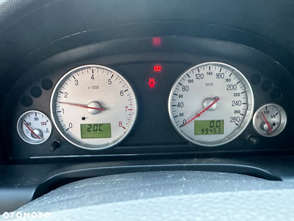 Ford Mondeo V6 ST 220 - 20