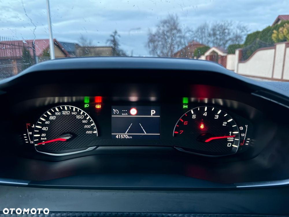 Peugeot 208 PureTech 100 EAT8 GT - 20