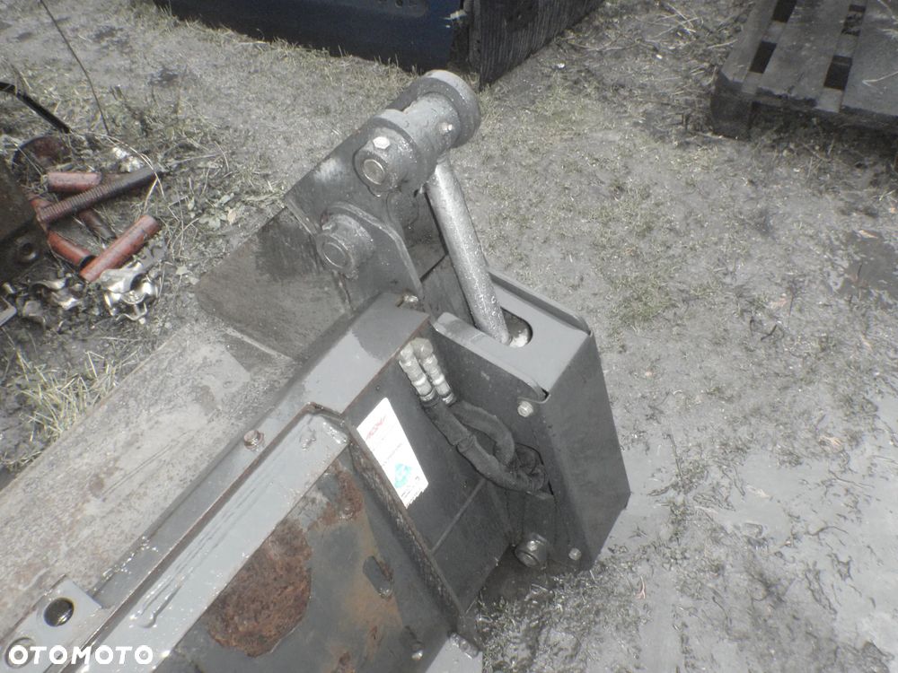 Łyżka hydrauliczna szczęka krokodyl szufla spych oryginał bobcat 4w1 volvo jcb cat deutz jak NOWA nie powybijana - 7
