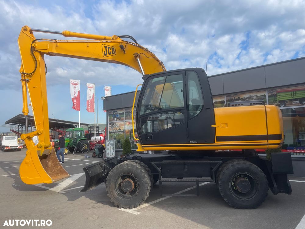 JCB JS1033 - 8